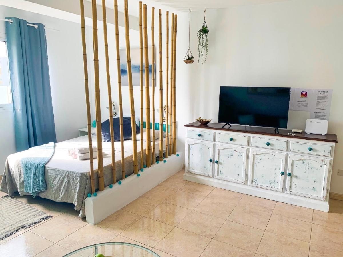 Hibiscus Studio Corralejo Luaran gambar